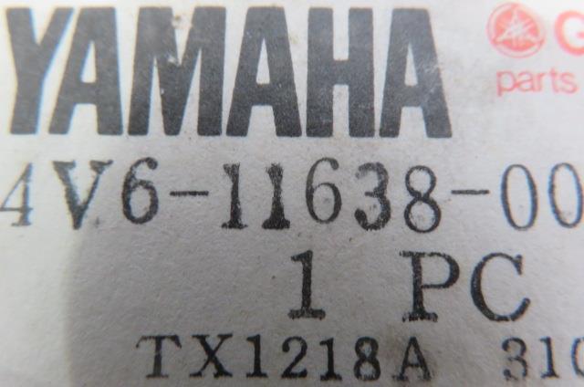 NOS Yamaha # 4V6-11638-00-00 PISTON 4 O/S 1.00 IT465 1981-1982 P180