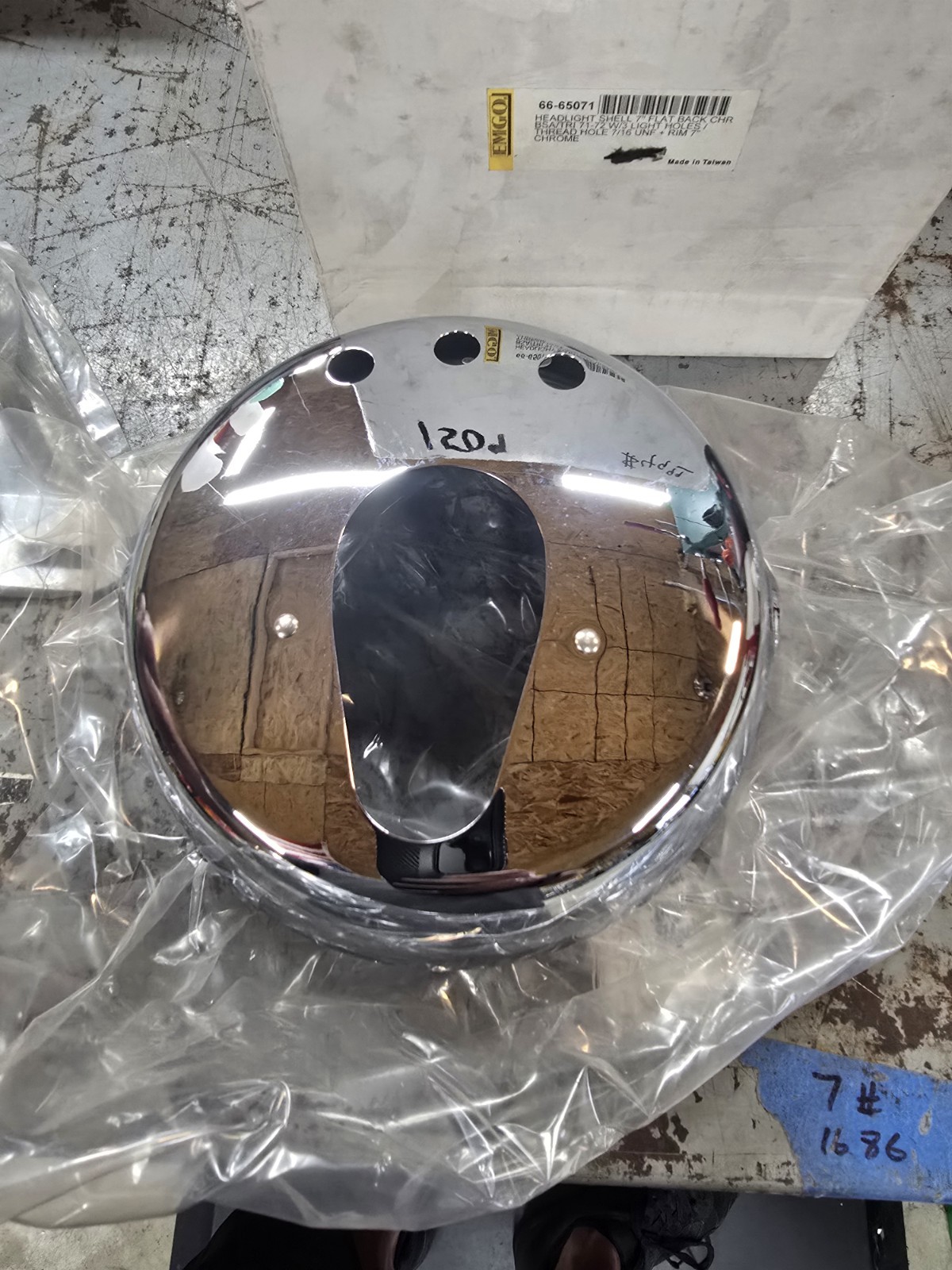 Emgo Head Light Shell 7″, Flatback, Bsa A65 Triumph T120 T150 1971-72 D953