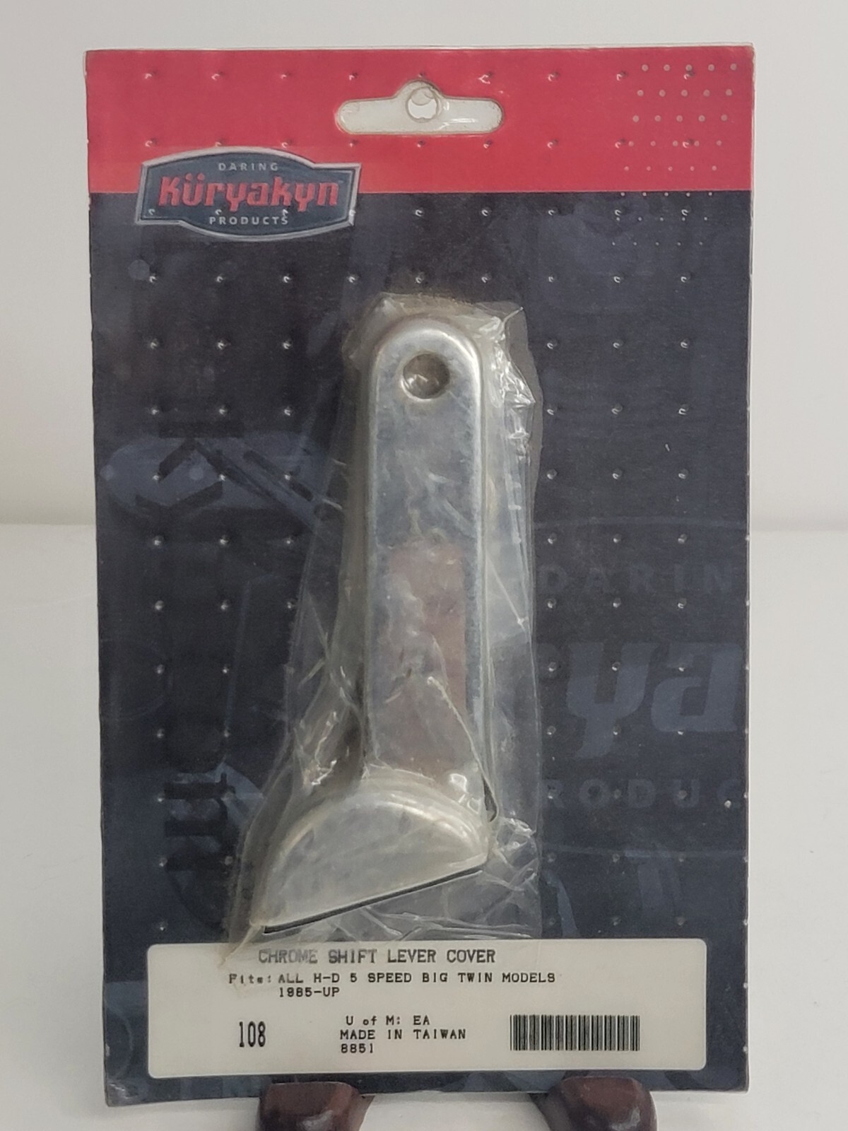 KURYAKYN – 8851 – Chrome Shift Lever Cover – H-D 5 Speed Big Twin – 1985 & Up