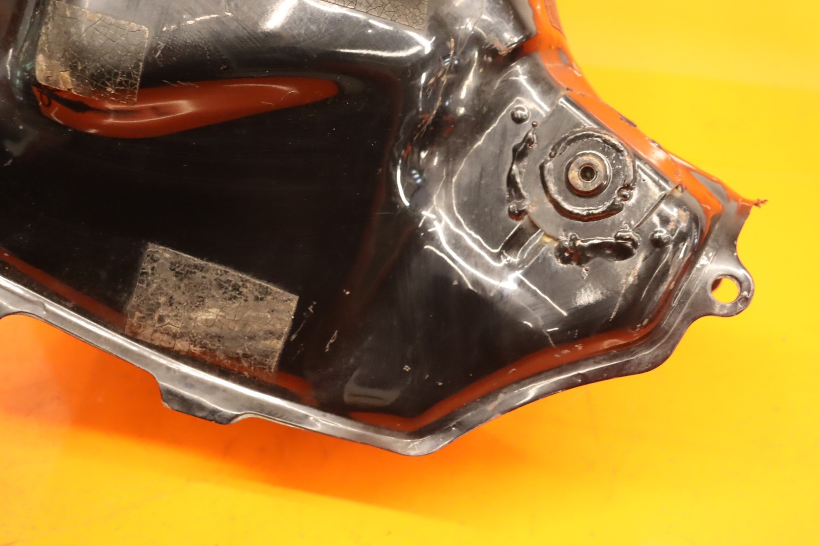 2005-2006 HONDA CBR600RR OEM GAS TANK FUEL CELL PETROL RESERVOIR