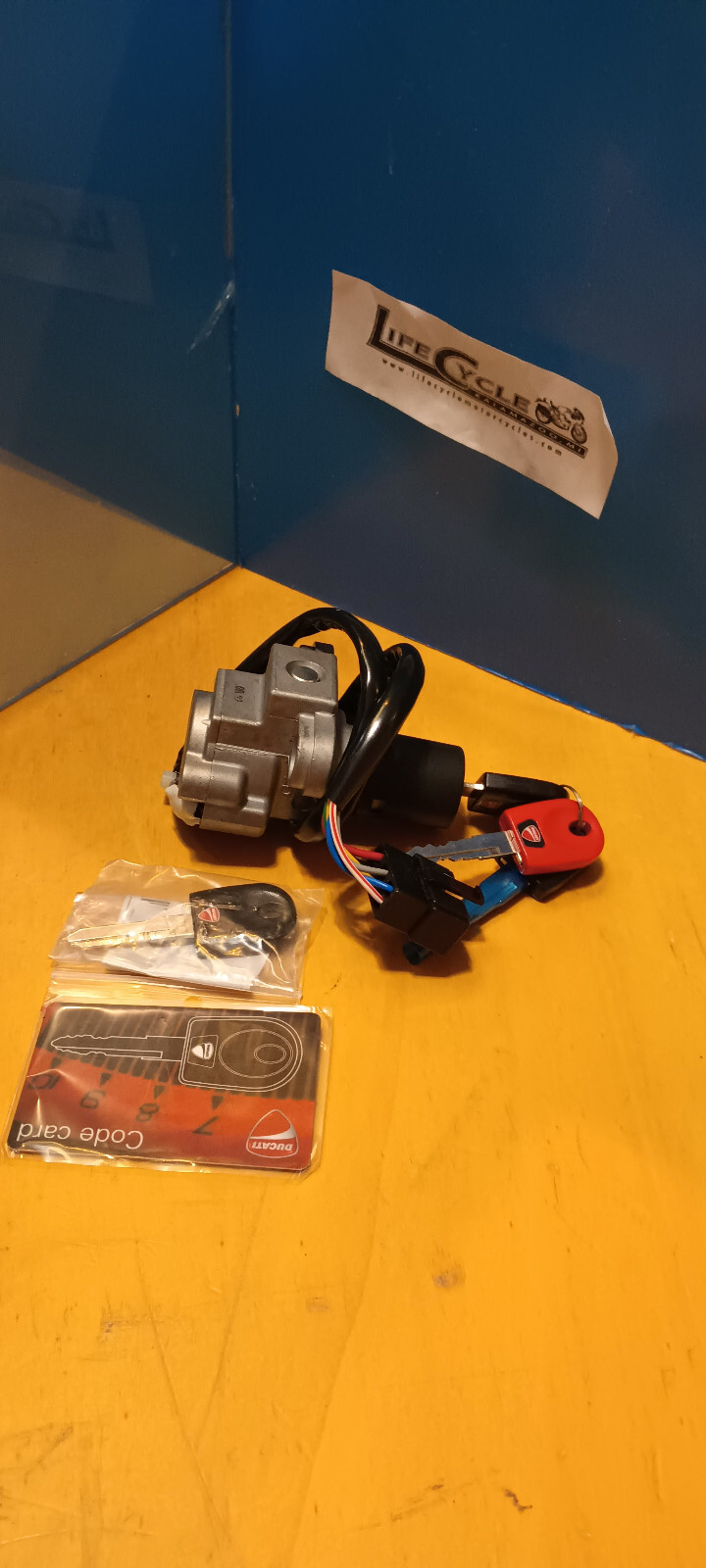 DUCATI MONSTER MAIN SWITCH WITH KEYS AND CARD 65240061A #15