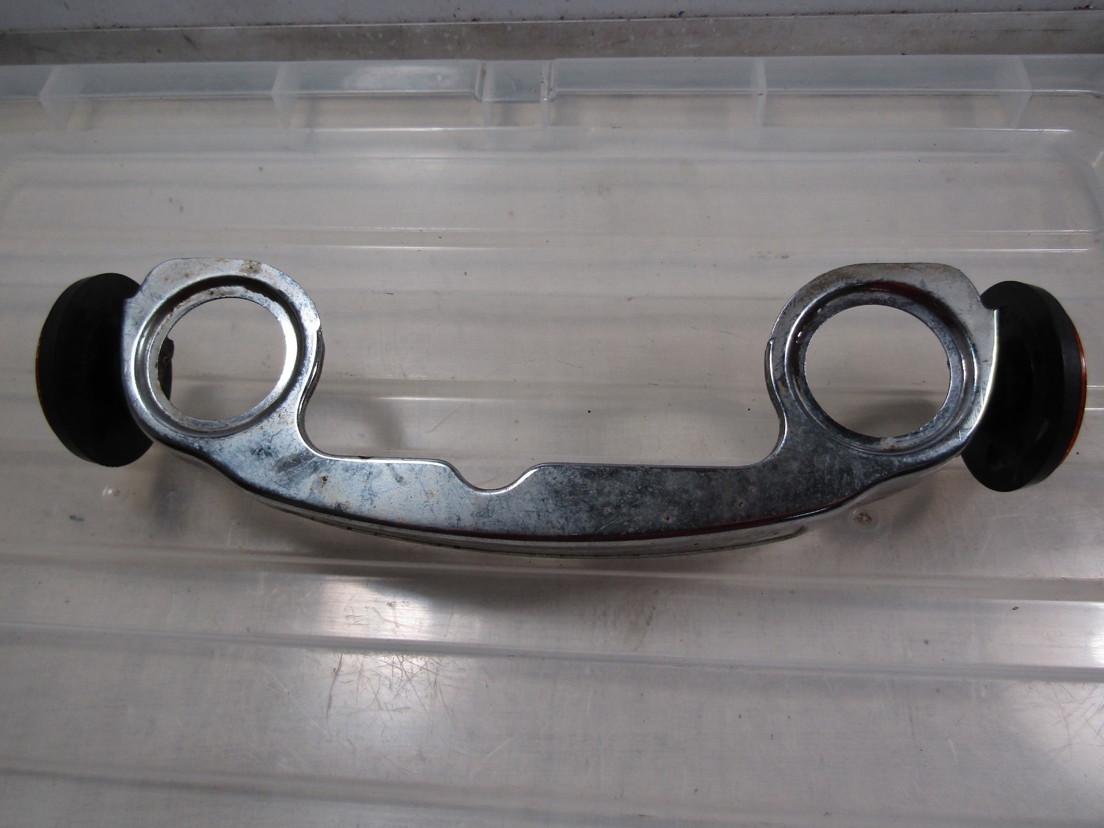 Suzuki 82 83 GS750 E GS 750 front Fork Chrome Emblem Trim Cover Reflector