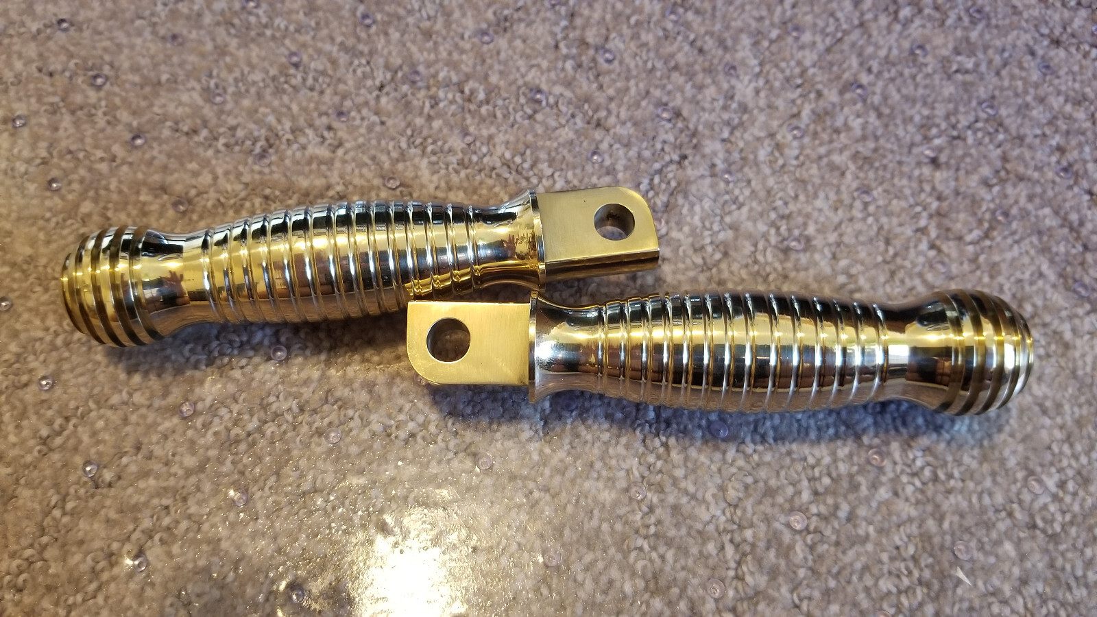 Brass Foot Pegs Footpegs For Harley Sportster XL1200 883 Forty-Eight Softail