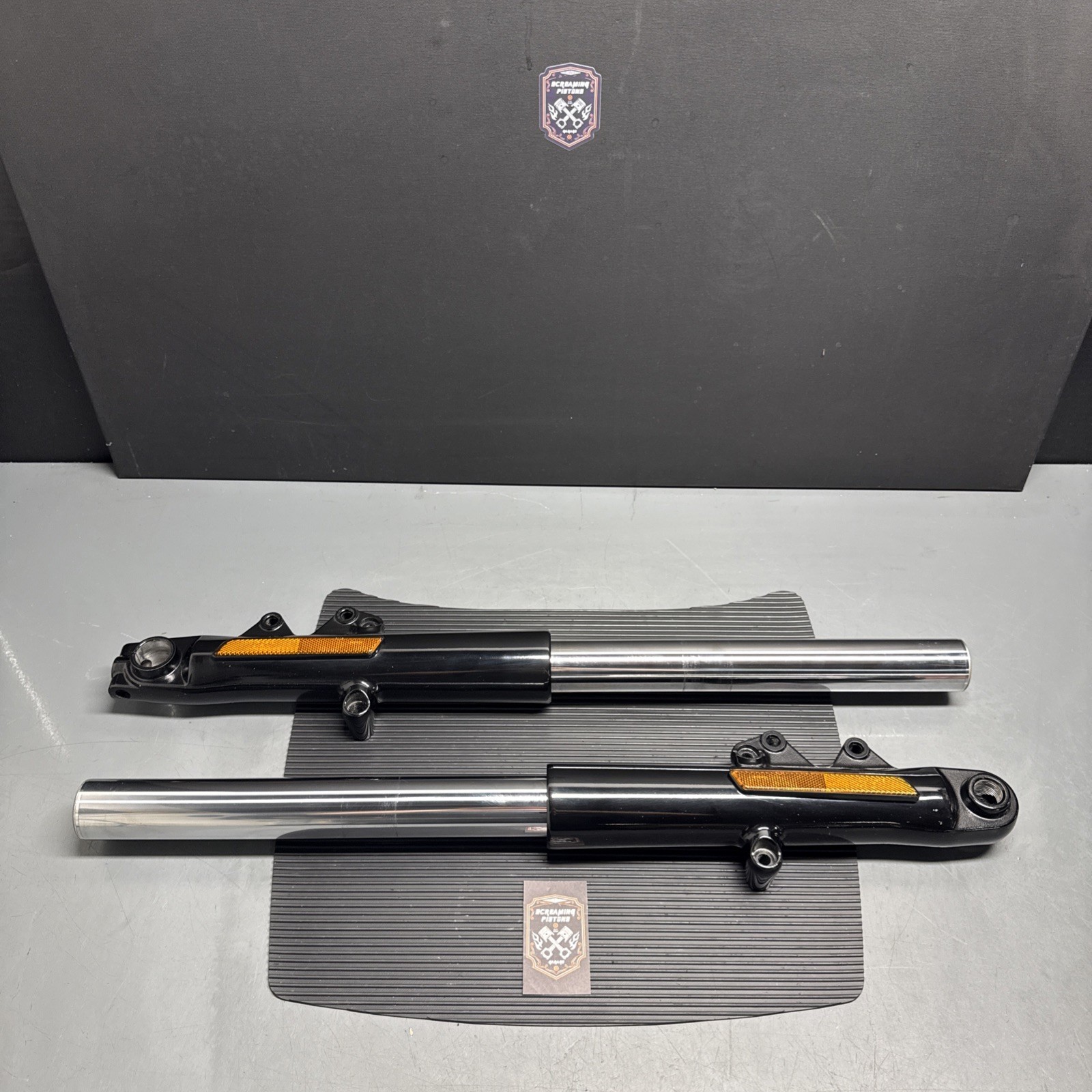 2024 & Up Harley Davidson Touring FLHX STREET Fork Legs Lowers 45400337 OEM