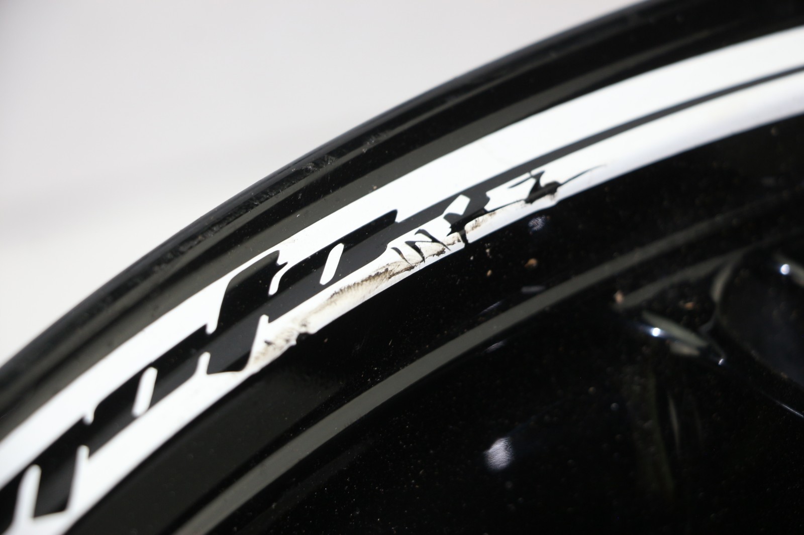 2020 – 2023 KTM Super Duke 1290 R OEM Rear wheel Back Rim STRAIGHT 17×6 A+