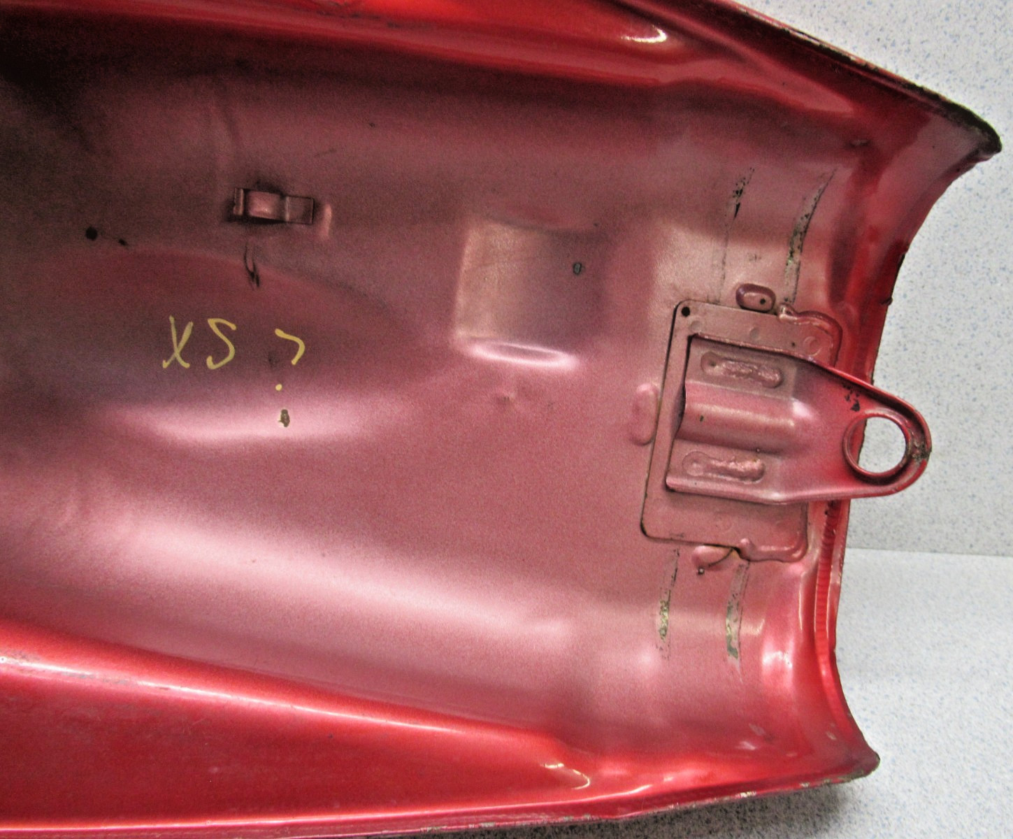 1980-1982 VINTAGE YAMAHA SR250 SPECIAL GAS TANK