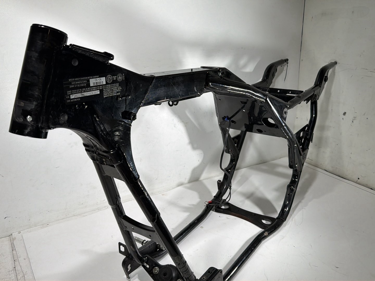 2007 Harley Road King Touring FLHR OEM Body Main Frame Chassis SLVG