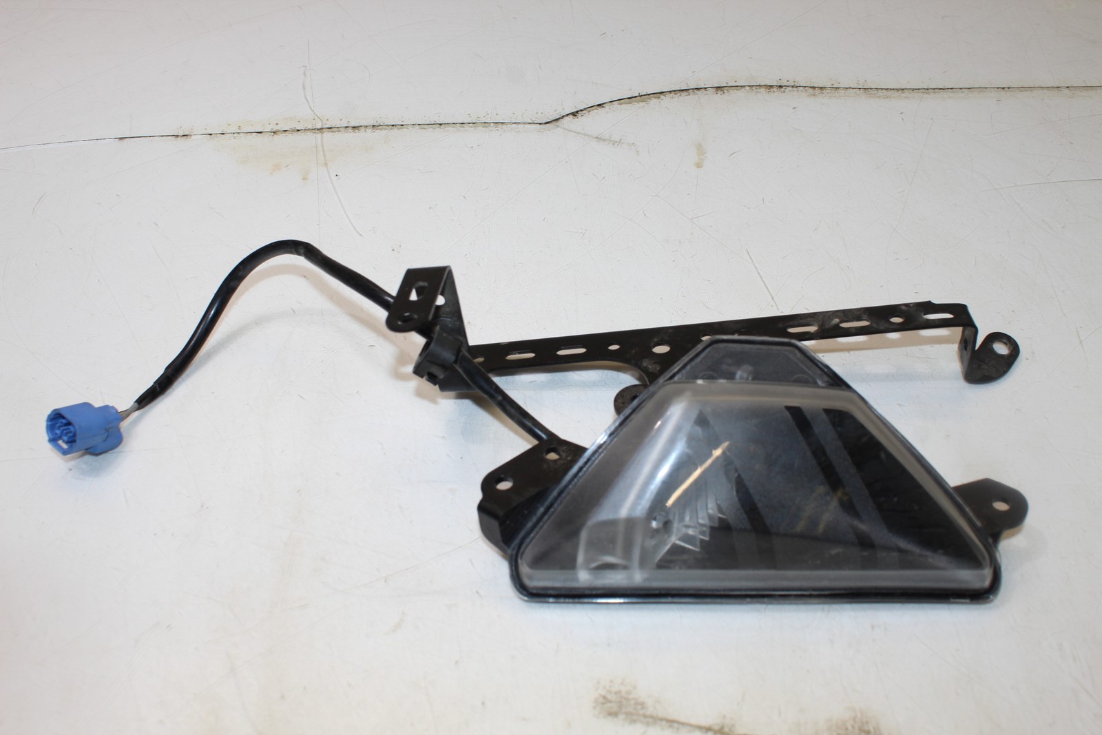 2025 Kawasaki Ninja Ex500 Front Right Turn Signal Blinker Indicator 23040-0158