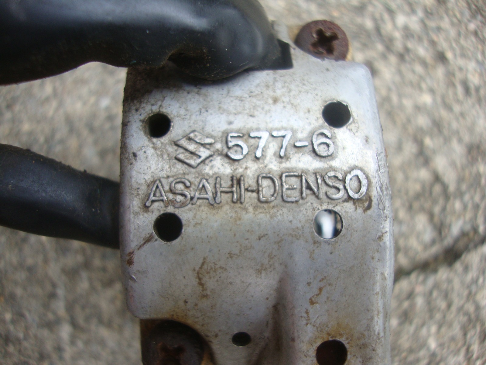 1975 Suzuki TS185 oem TURN SIGNAL SWITCH horn 1972 1973 1974 1976 1977 TS 185