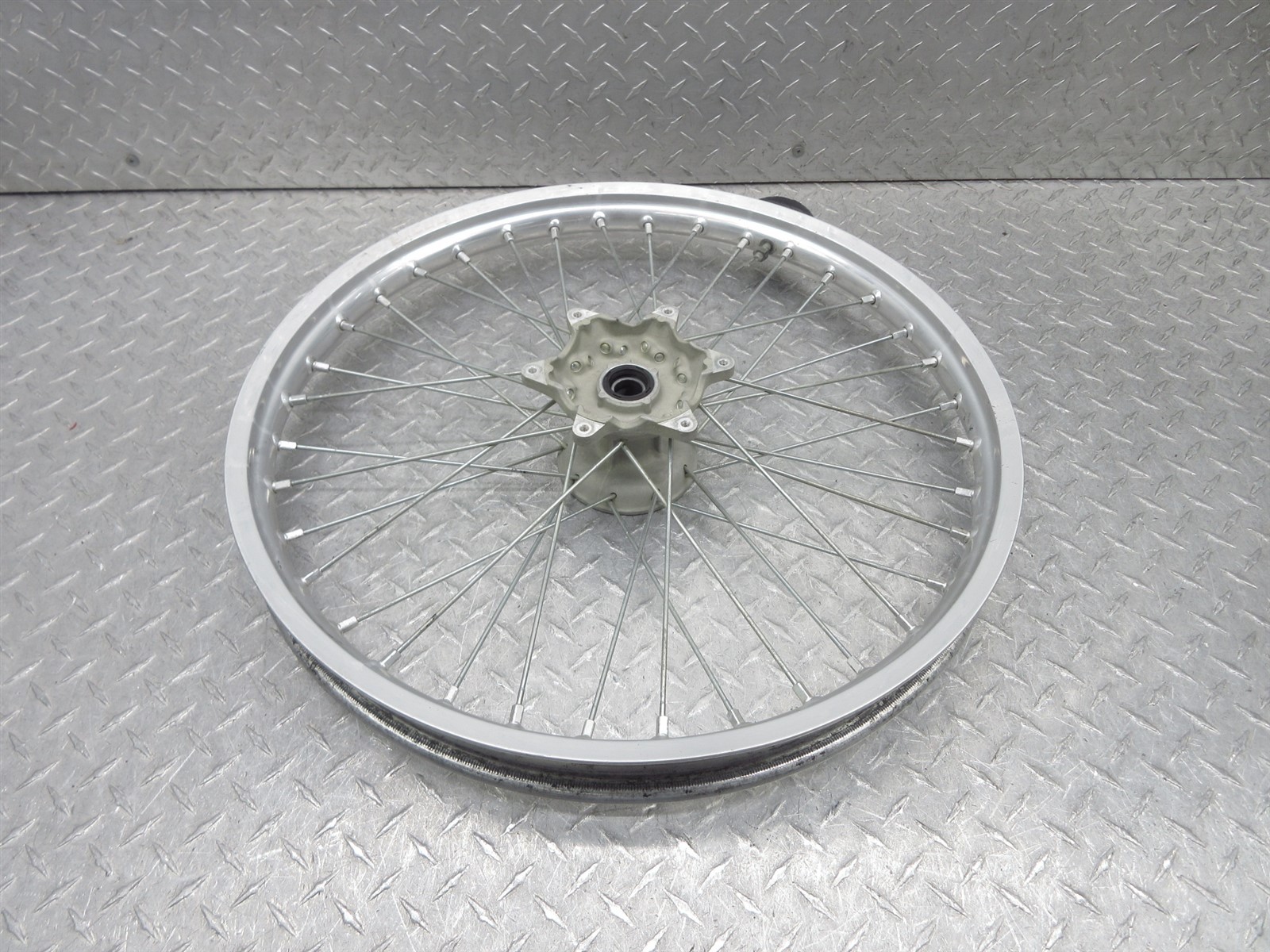 2000 96-00 Suzuki RM250 Front Wheel Rim 21×1.60 Wobble Needs Trued Video OEM