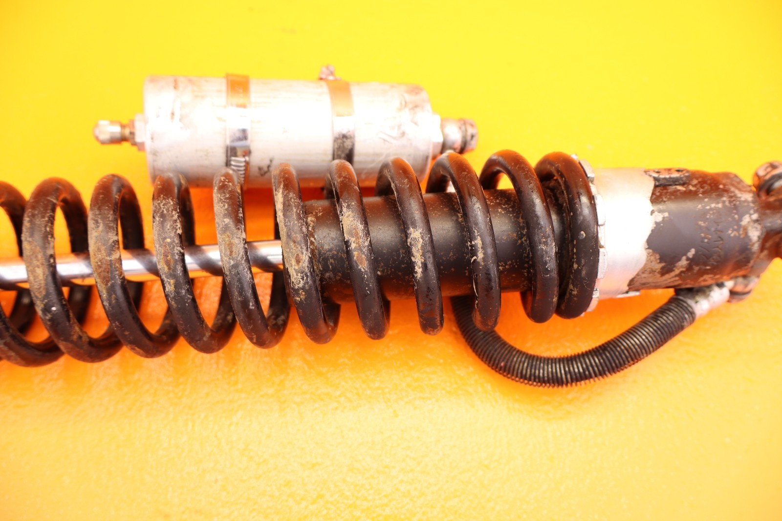 1984 Kawasaki KX80 Rear Shock Suspension Spring Absorber Damper 45014-1283