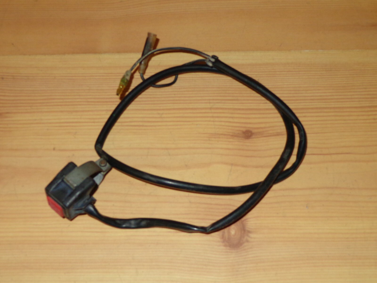 1980-04 Yamaha YZ250 YZ 250 OEM Ignition Stop Kill Off Switch 23X-83976-00-00