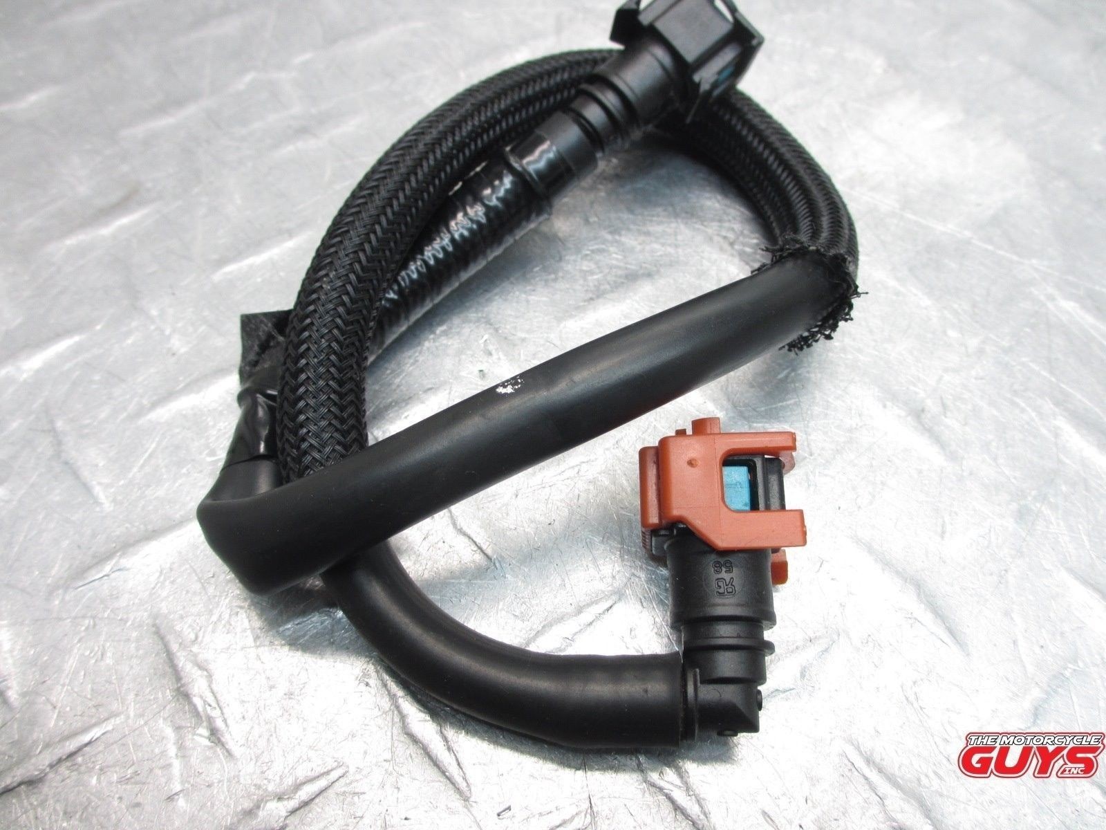 2014 14 15 16 YAMAHA FZ09 FZ9 FZ 900 OEM FUEL HOSE LINE