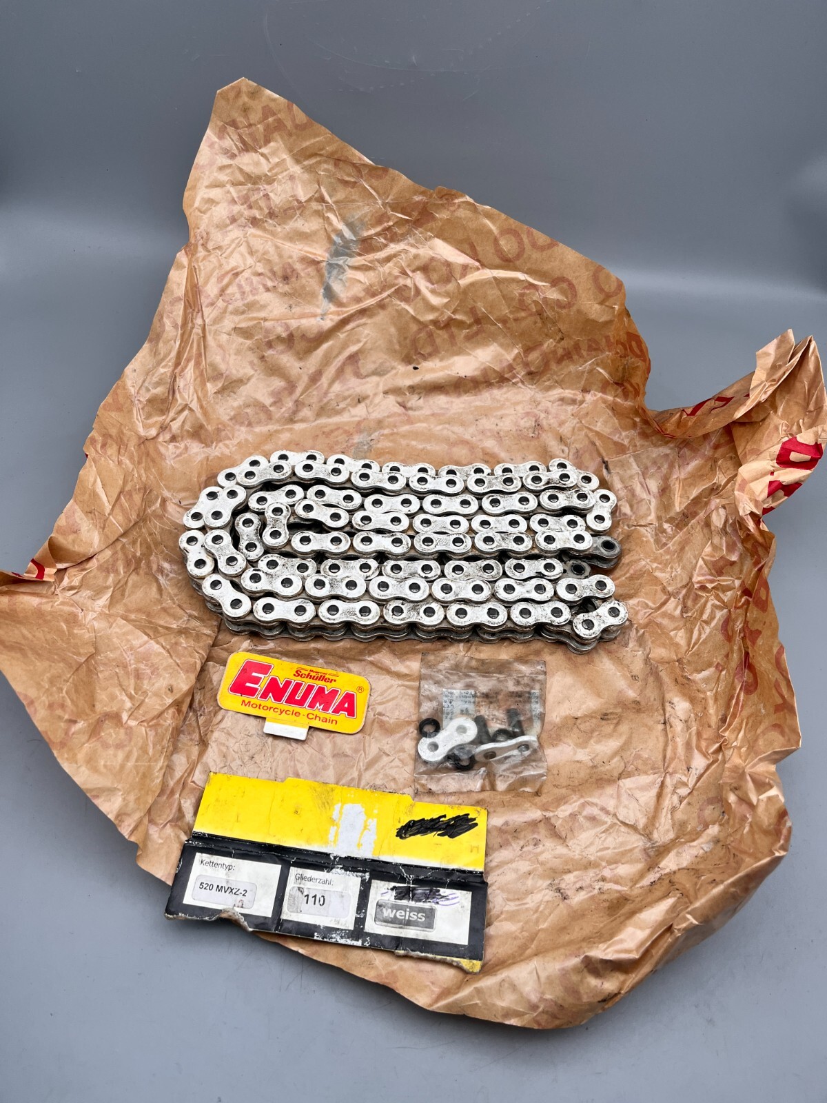 Enuma 520MVXZ-2 110 Links Motorcycle Chain Chain #29899