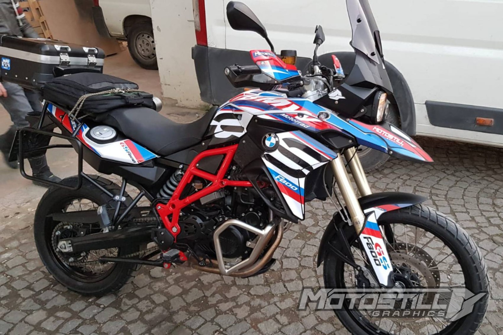FIT FOR BMW F 900 GS ADV / 2023 – 2025 GRAPHIC STICKER KIT (BLACK YELLOW)