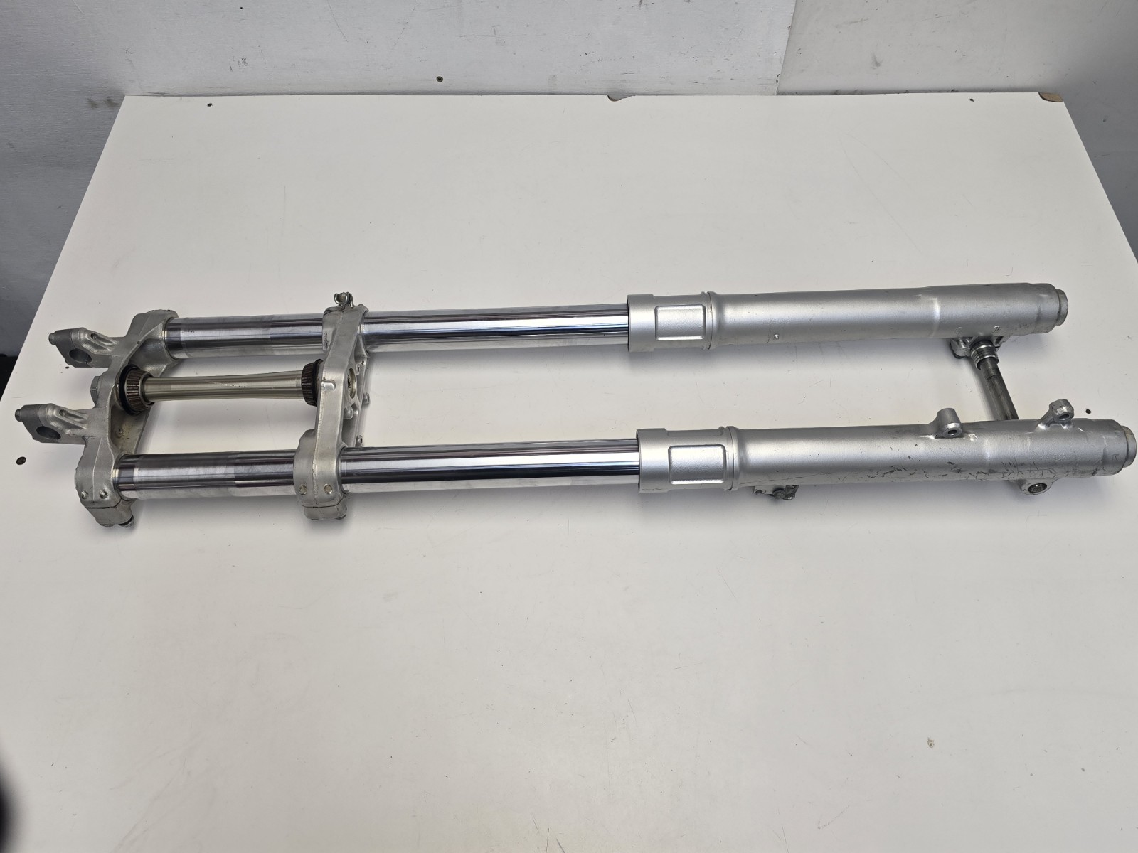 2002 Honda XR650R Front Forks Suspension & Front Axle Front End HM