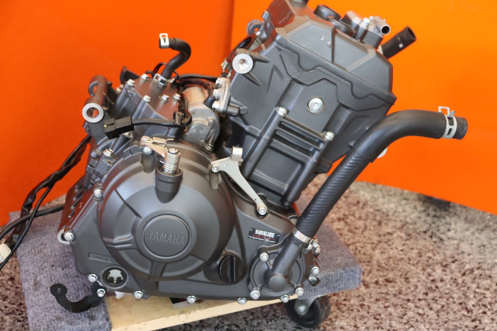 2025 YAMAHA YZF R3 OEM ENGINE MOTOR 30 DAY WARRANTY ***573 MILES***