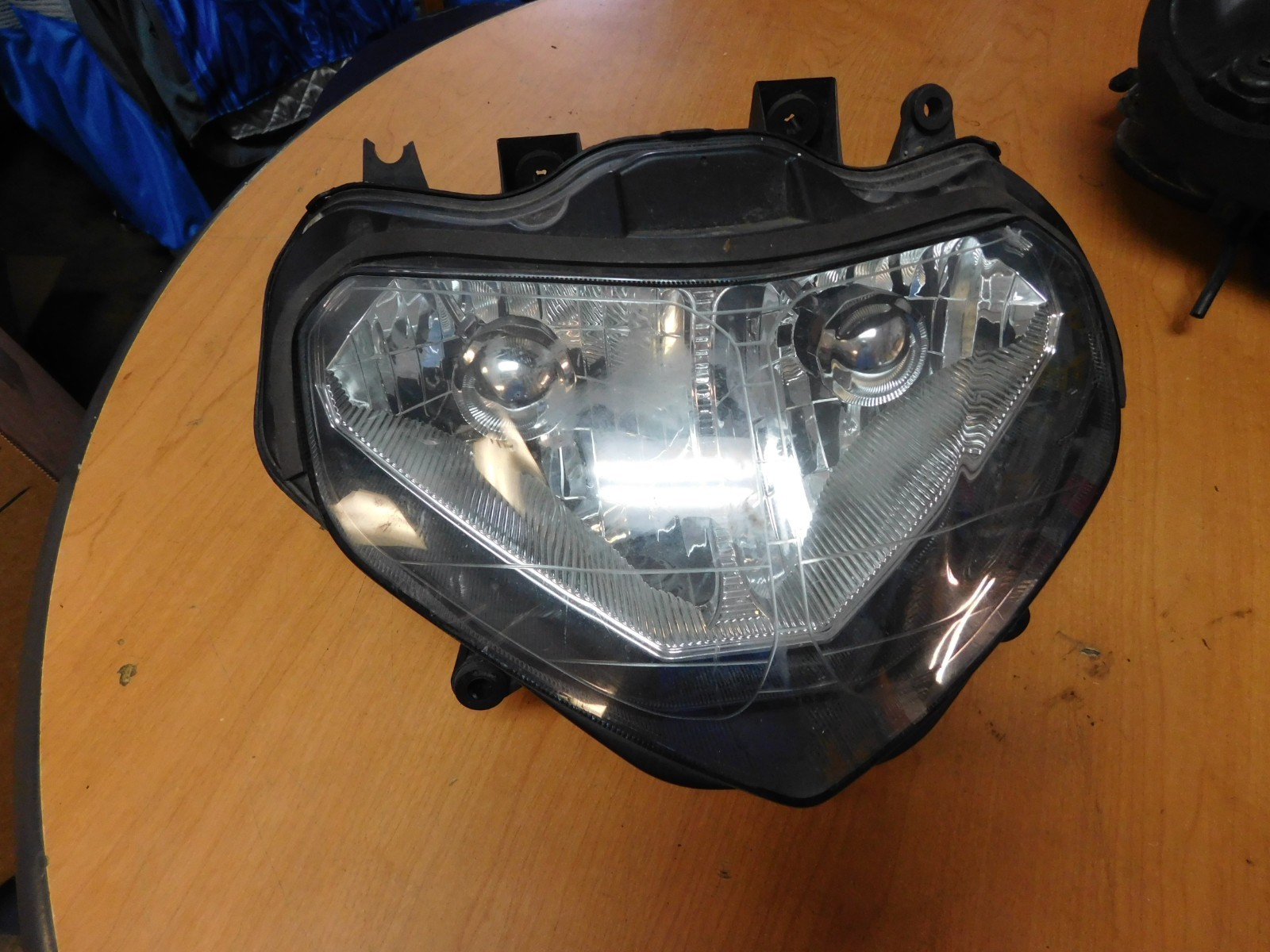 Suzuki GSXR 600 & 750 Front Headlight – MK-0503-DS0601