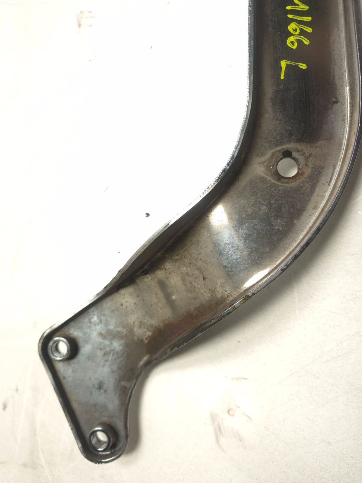 2004 Harley Softail FLSTC Heritage Classic Rear Fender Support Left & Right OEM