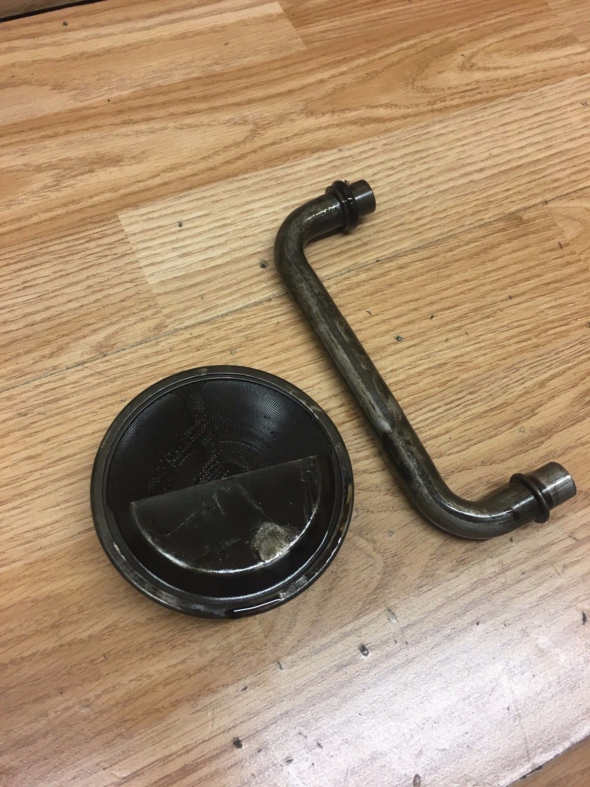Honda VF750C-J 1988 Oil Pickup Strainer With 1 Internal oil Feed Pipe