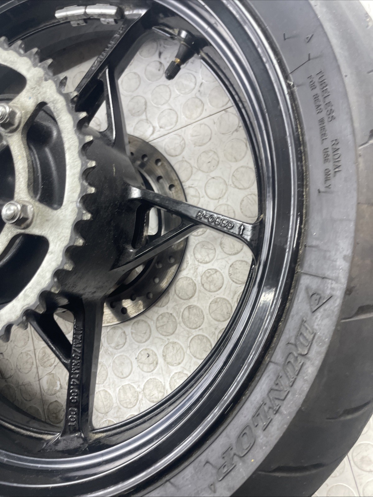 2024 24 23-26 Kawasaki Ninja EX400 Zx4R Rear Back Wheel Rim Straight 17×4.00 OEM