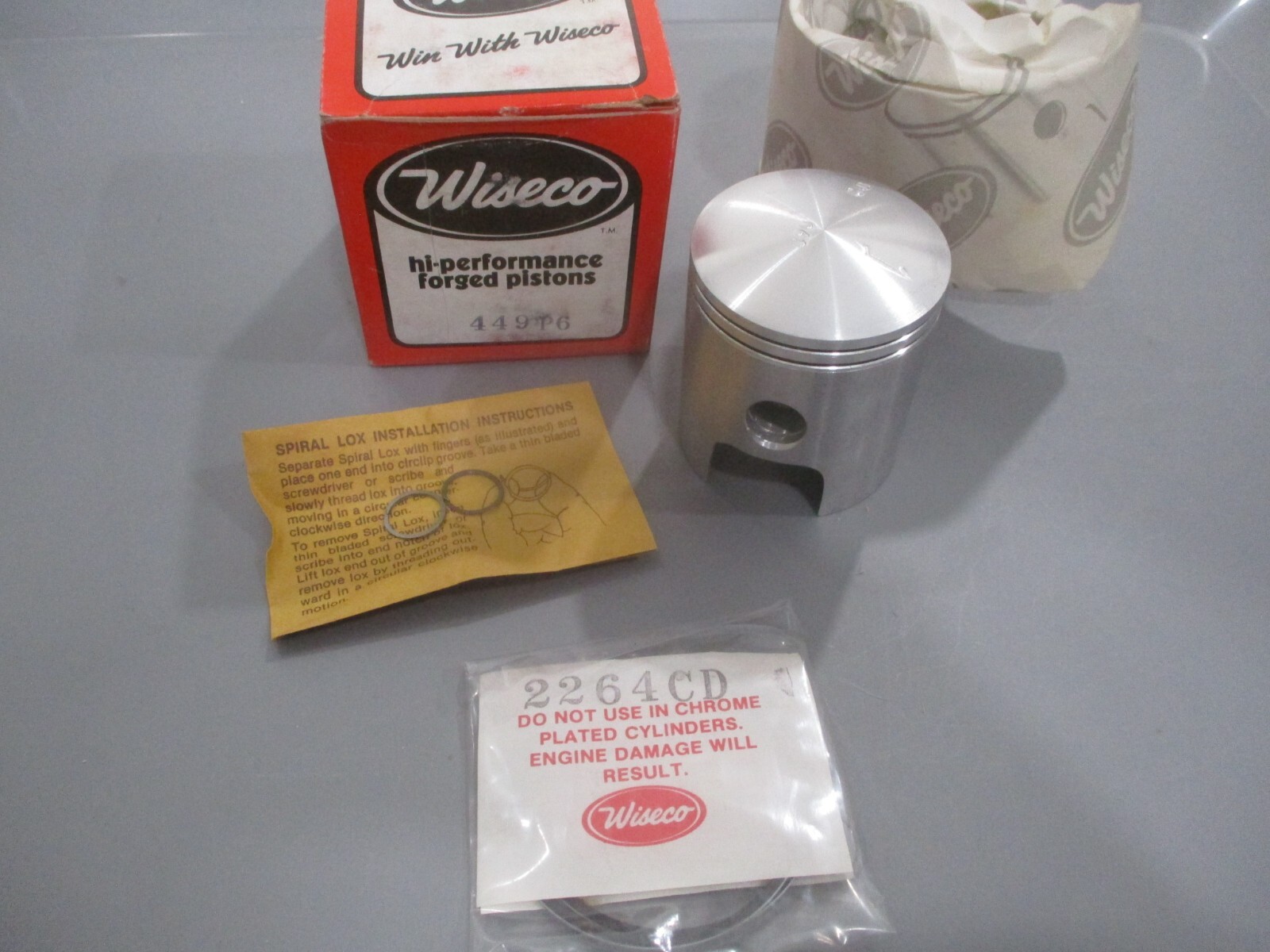 Vintage Wiseco Suzuki Piston 0.60 Rings & Circlips 1979-1981 DS125 TS125 449P6