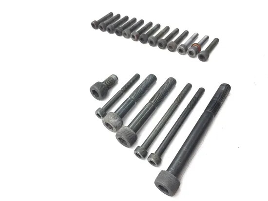 Engine Left Right Center Case Bolts 2005 Yamaha V Star 1100 Silverado 2960A