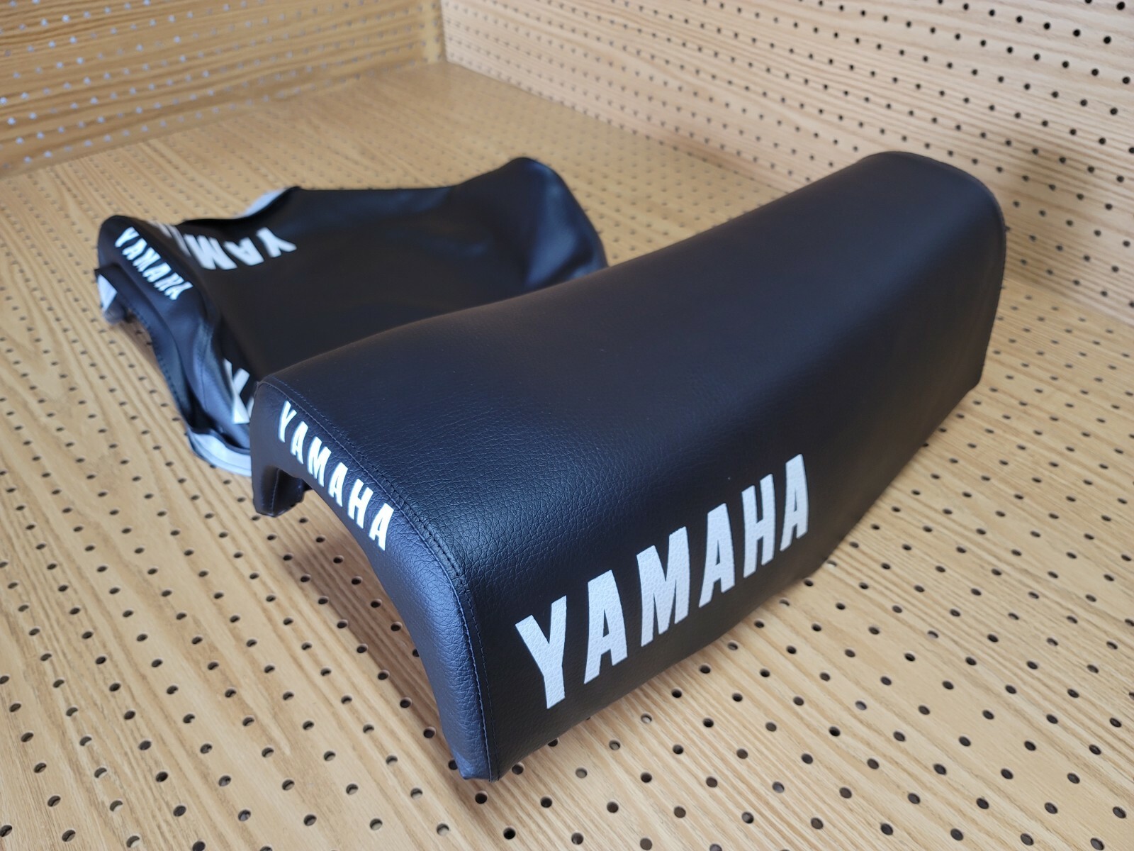 YAMAHA YZ250 F.G.H – YZ400 – YZ465 G.H SEAT COVER 1979 TO 1981 (BLACK) (Y*-67)
