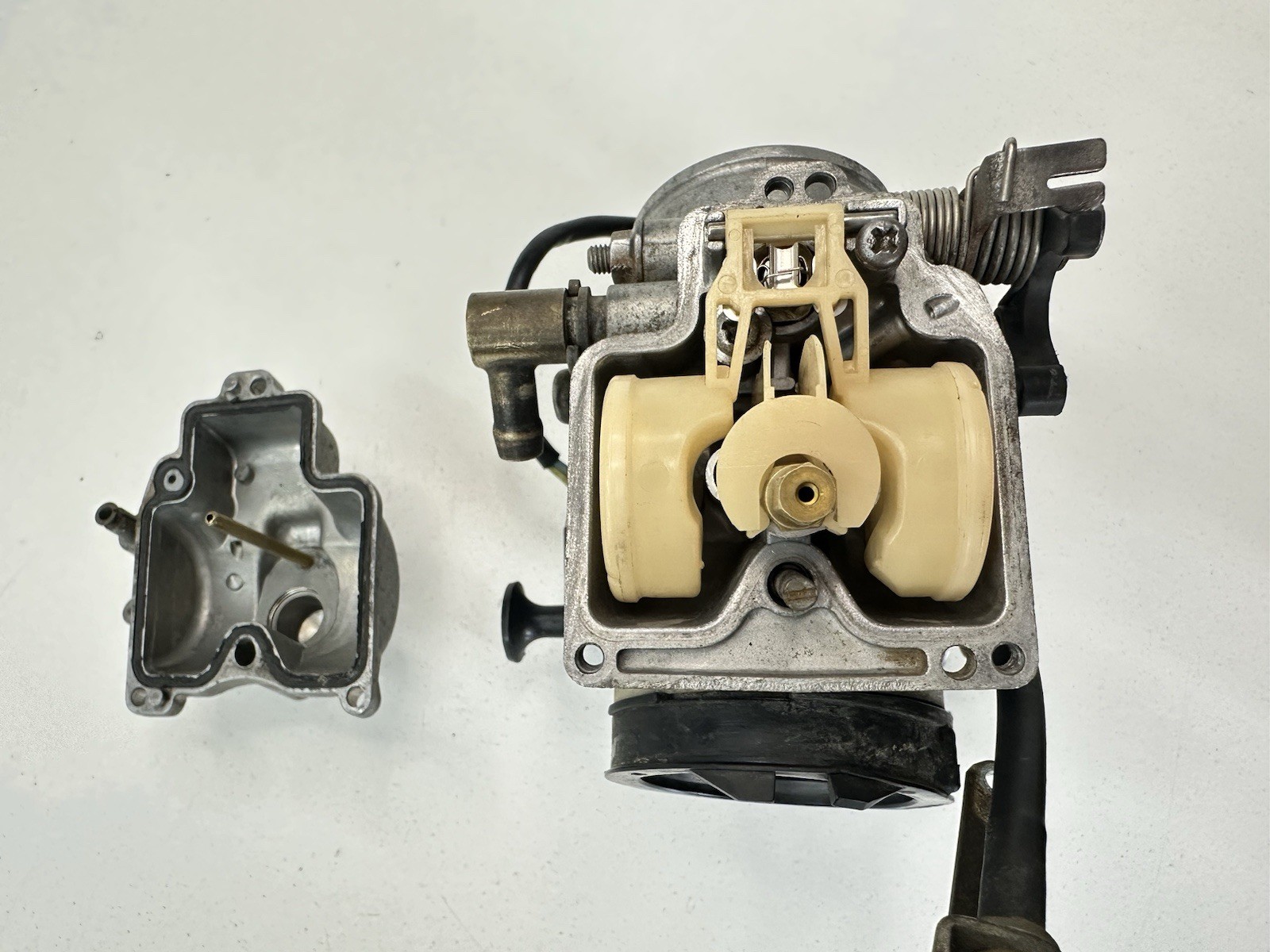 OEM 1998 98 1999 99 YAMAHA YZ400F YZ 400 KEIHIN CARB CARBURETOR 5BE-14101-03-00