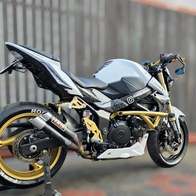 Suzuki GSR 750 (2011-2017) Crash Cage – Stunt Street Engine Guard Highway Bar