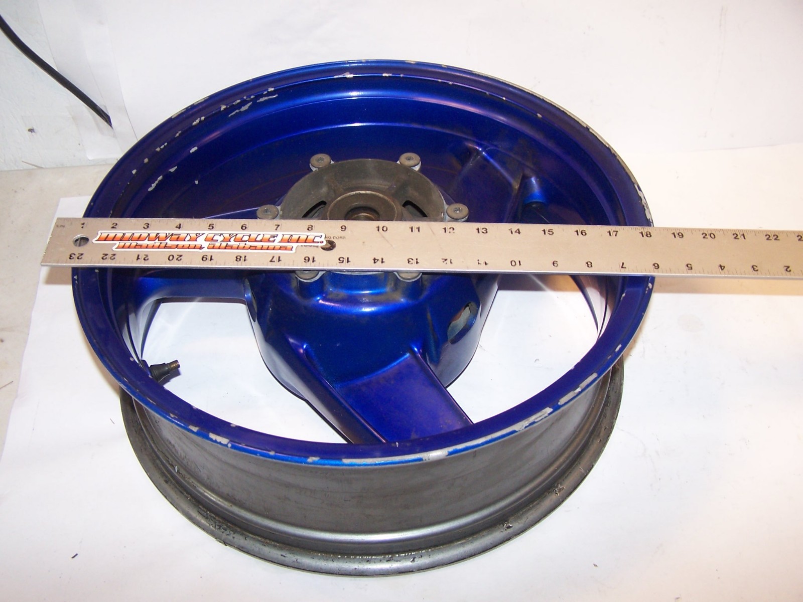 KAWASAKI ZX11 REAR WHEEL RIM 41073-1464-GE ZX 11 NINJA ZX-11 1990 90 91 lm
