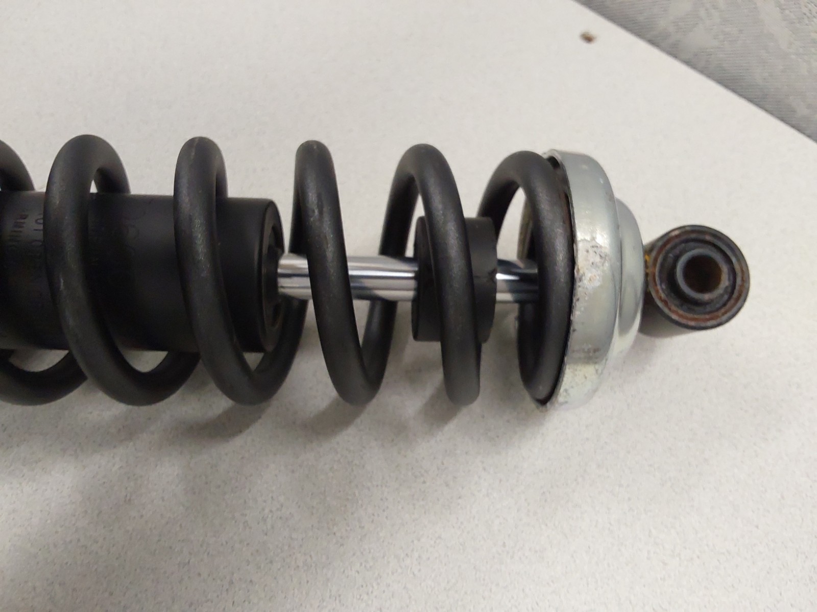13-17 Can Am Spyder RT-S SE6 Front Shock Suspensions Set 706001549 & 706001552