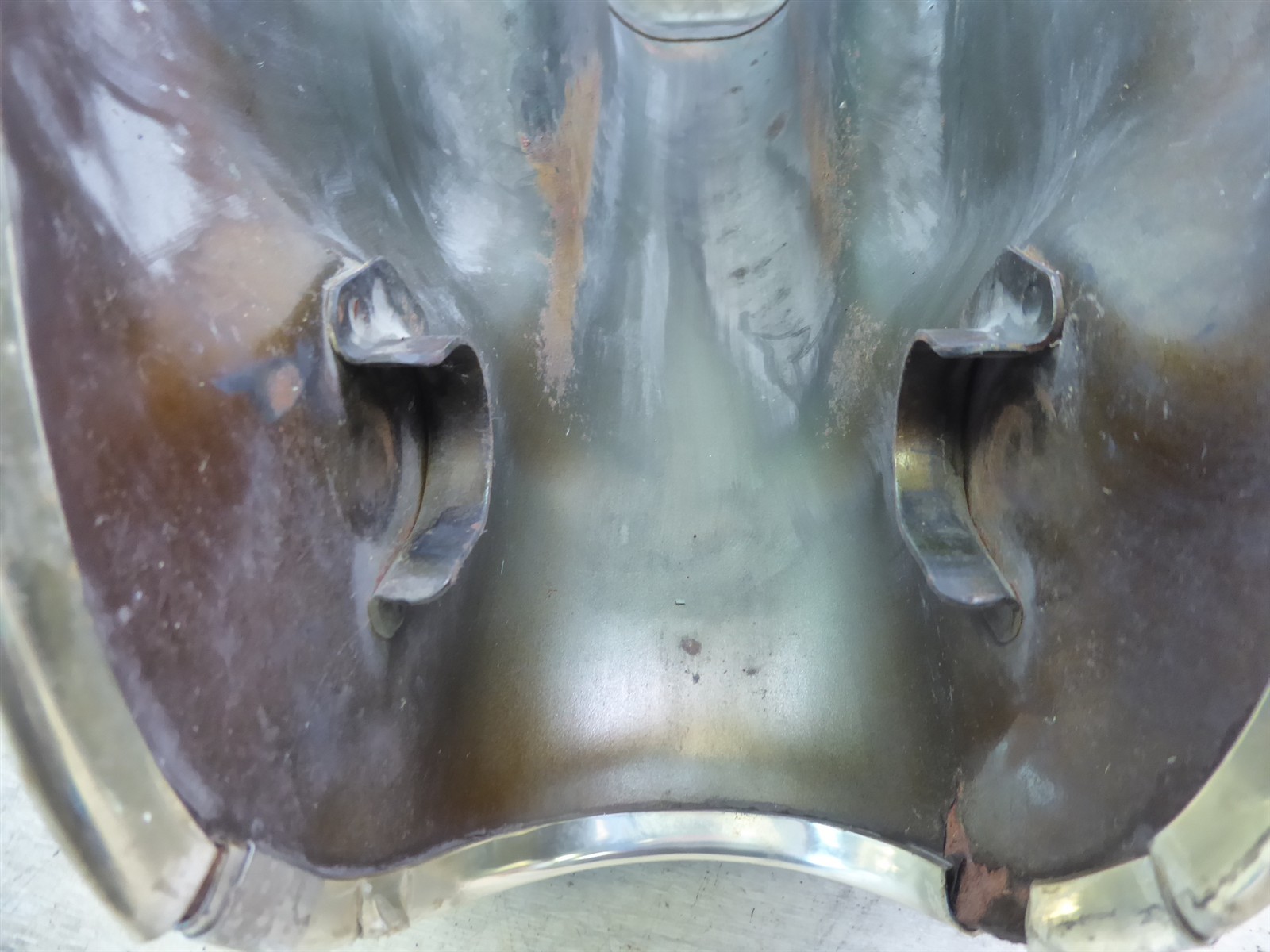 1972 Honda CB500 Four H21122) gas petrol fuel tank with emblems and cap
