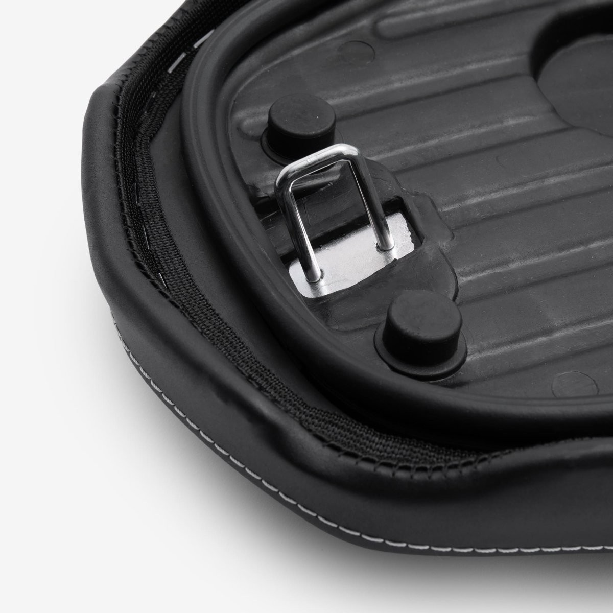 Main Seat Black Easy Clean Scooter STMN193 Front Replacement Seat MAIN PILLION