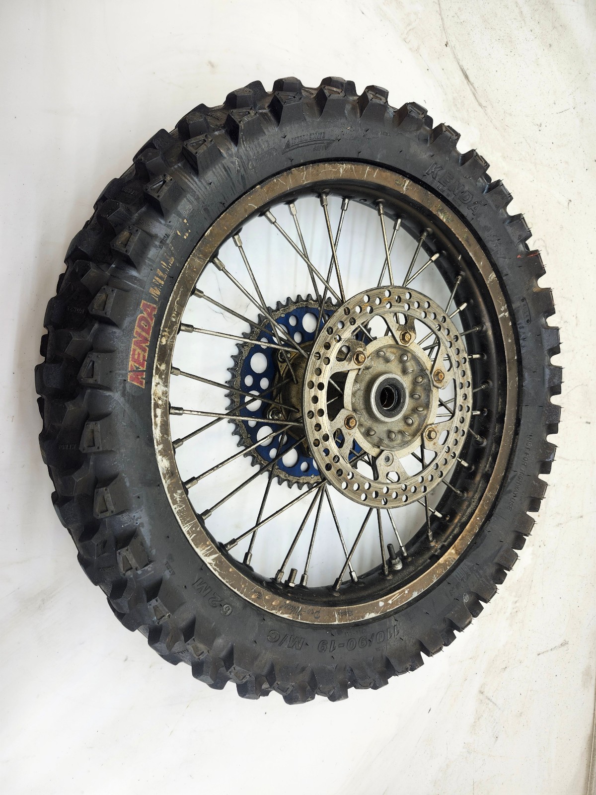 96-99 Yamaha YZ125 Rear Rim Back Wheel Tire Straight OEM 19″ Diameter 19 x 2.15