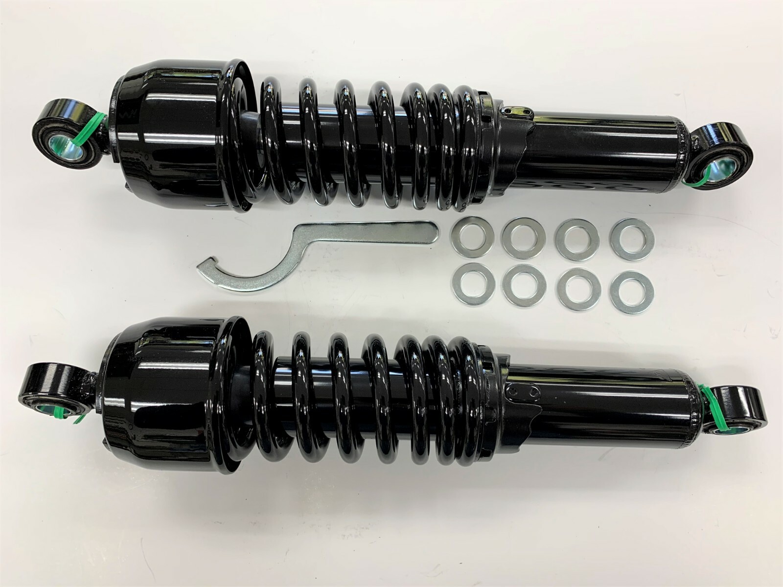 Kawasaki VN1500 VN1600 Vulcan Nomad Drifter Heavy Duty 12.75″ Black Shocks