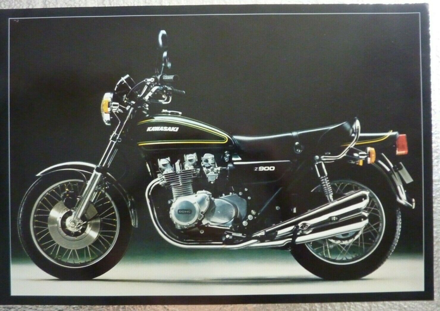 KAWASAKI KZ900 POSTER BROCHURE 26” x 12” 66 x 30 cm Z900 Z1 900 OWNERS MANUAL