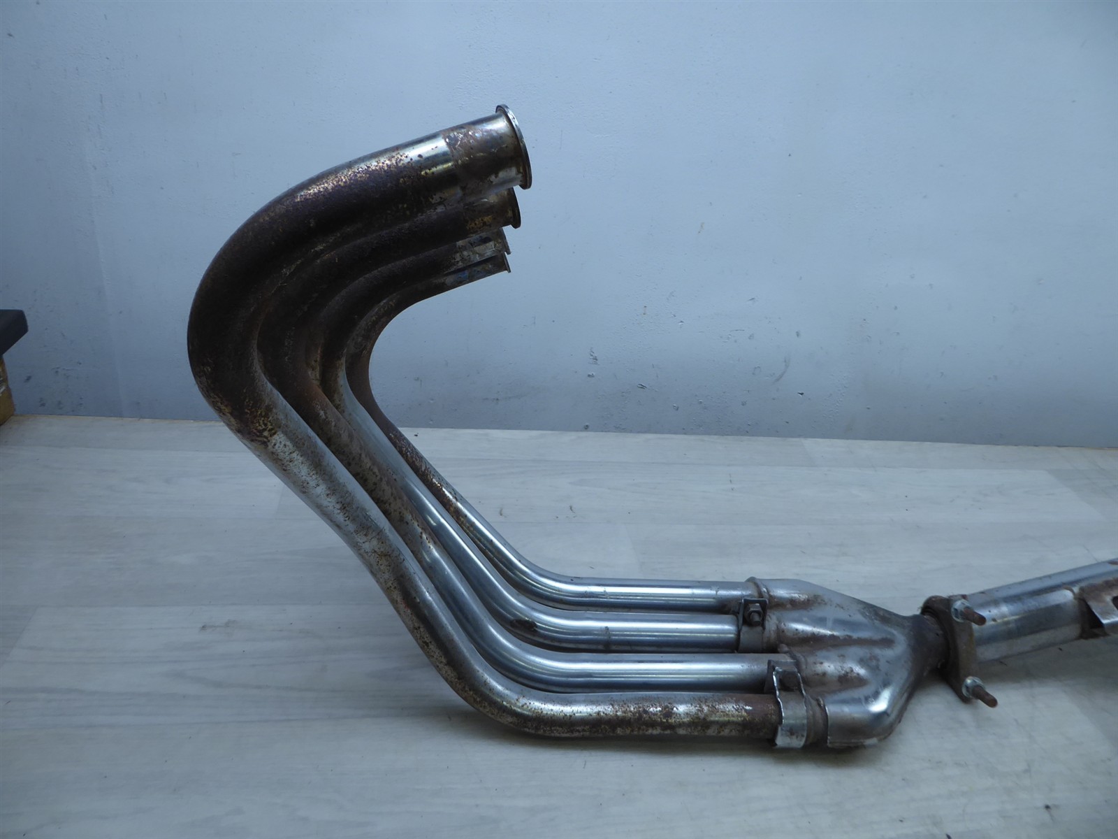 1975 Honda CB400F Four H21003. OEM 4-1 exhaust headers w/muffler
