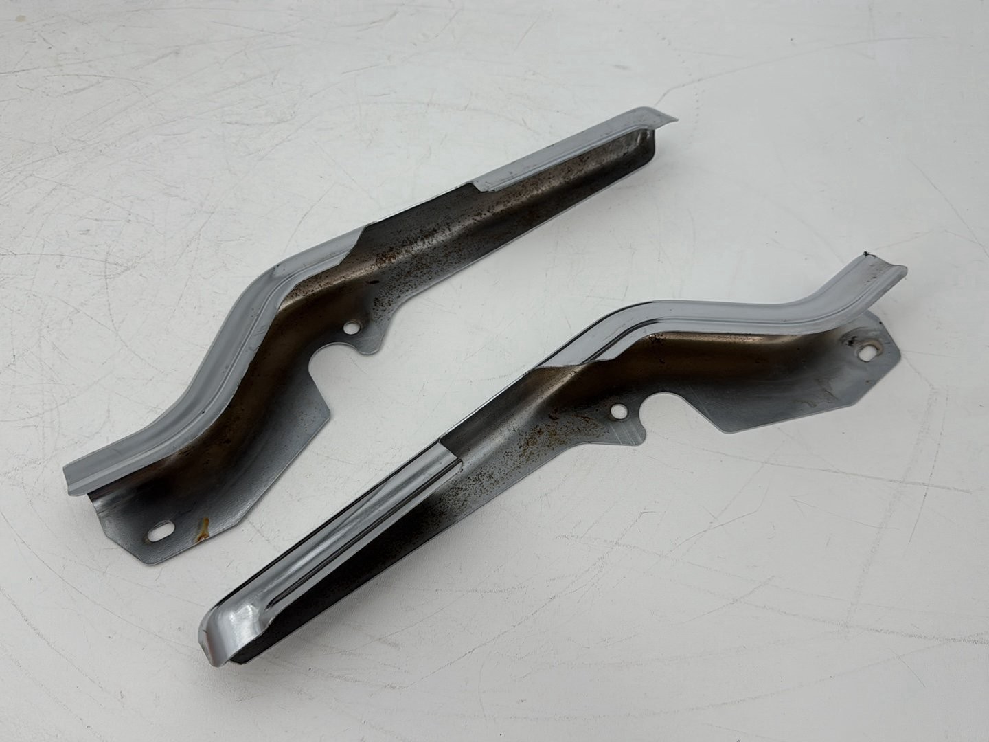 2000 Harley Touring Electra Classic Left Right Saddlebag Fender Struts Brackets