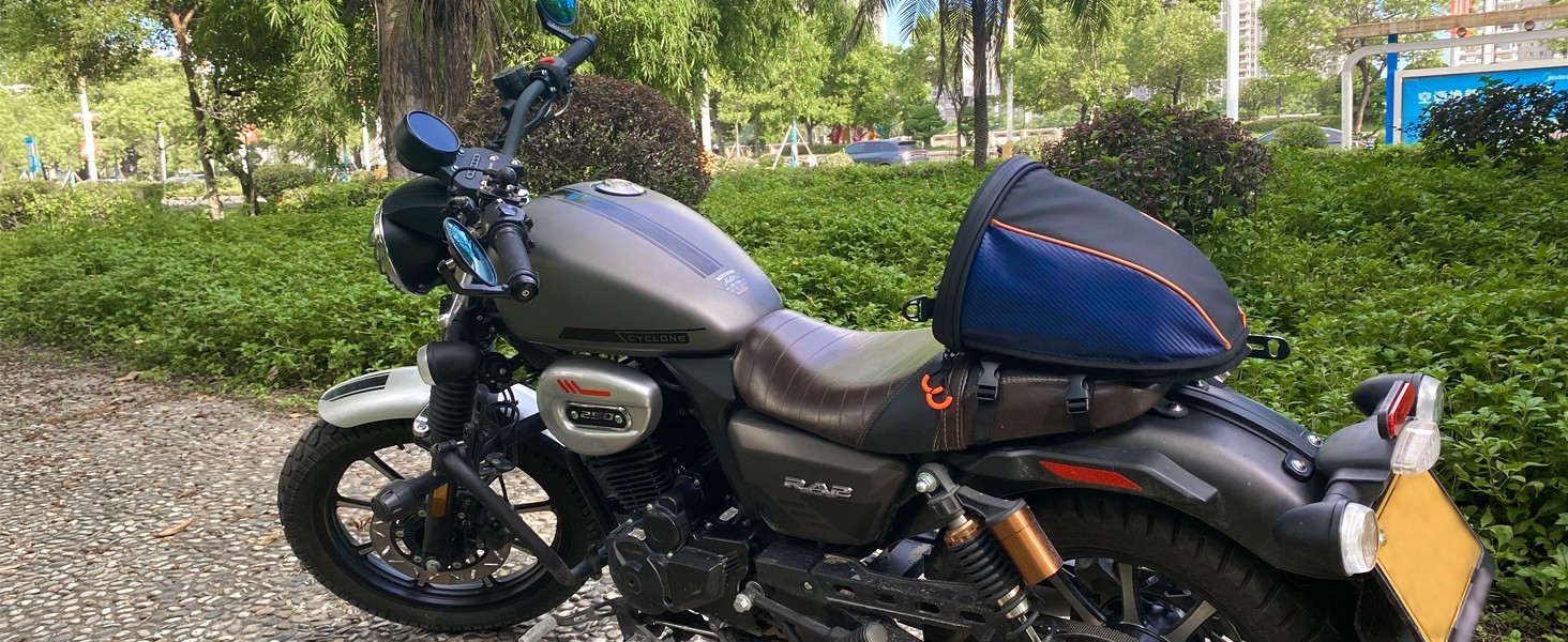 NEW Reygeak Motorcycle Tail Bag -MED-12.6″L x 10.24″W x 7.87″H- EXPANDS TOO