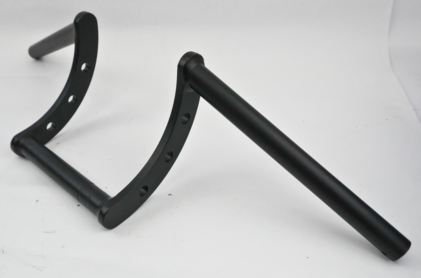 Z-Bar Drag Bars Motorcycle Handlebar 7/8″ 22mm Black **BLEM- PAINT CHIPPED** NEW