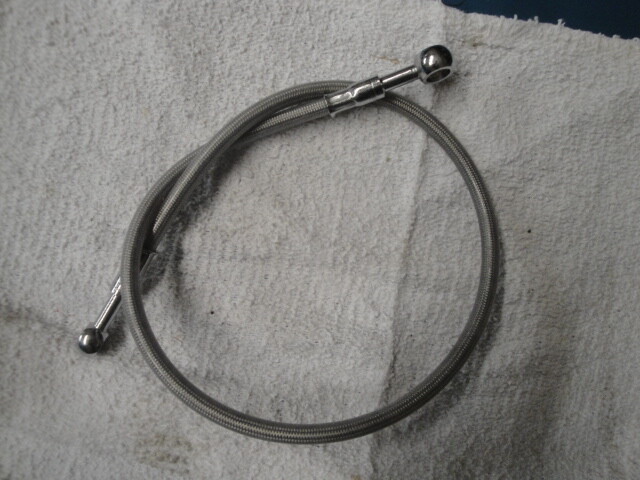 MOTOVERT PIT BIKE HYDRAULIC BRAKE LINE 25-1/2″ LENGTH 8MM EYELET & 10MM EYELET