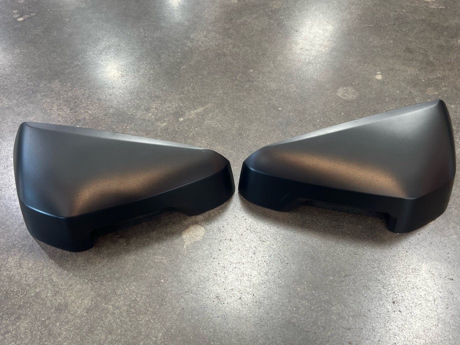 LIKE NEW Triumph Tiger 600 Right & Left Pannier Infill 9501007 9501008