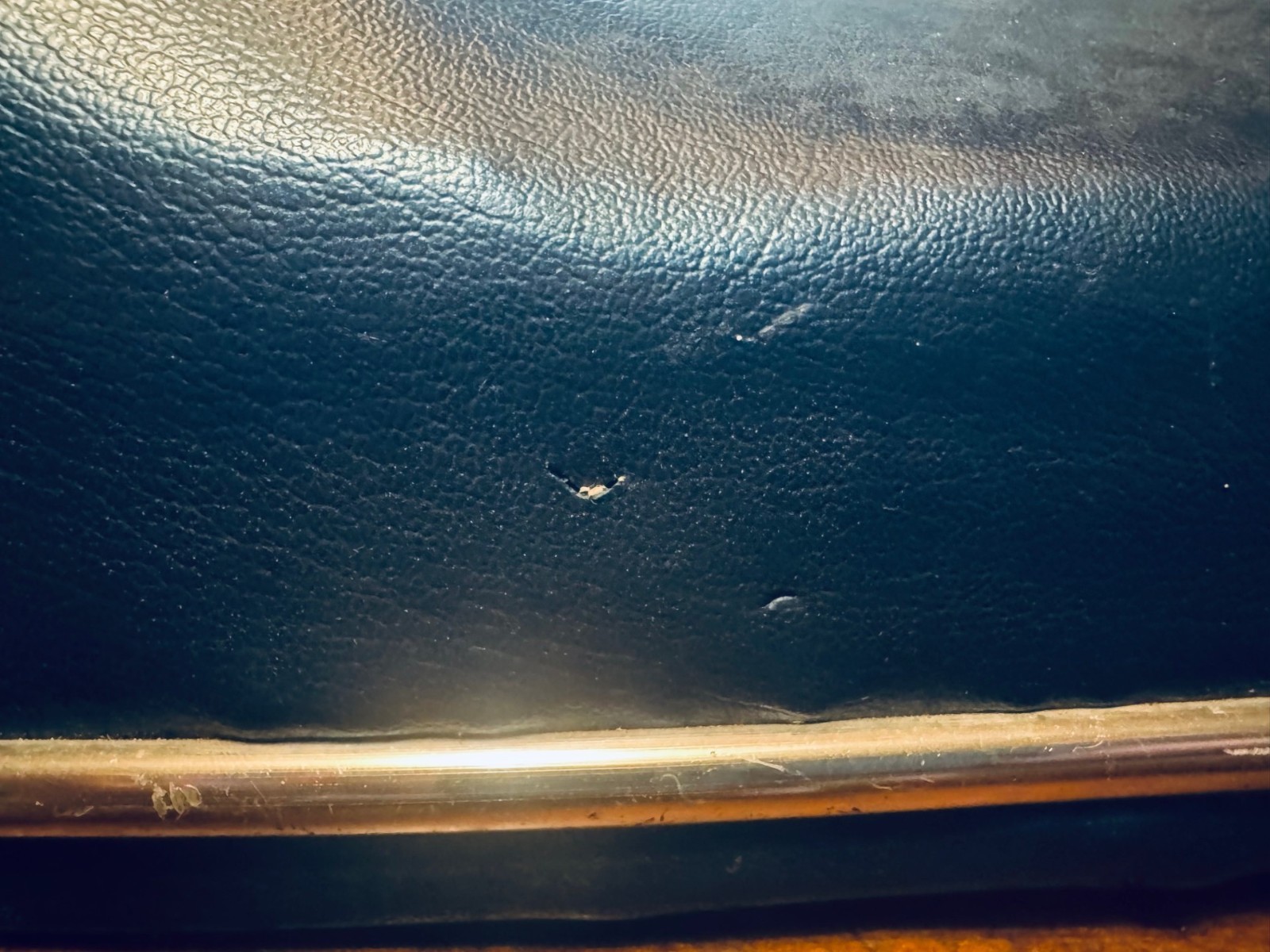 Kawasaki Z650 seat- Giuliari Blue and Black rare kz650b1 kz650