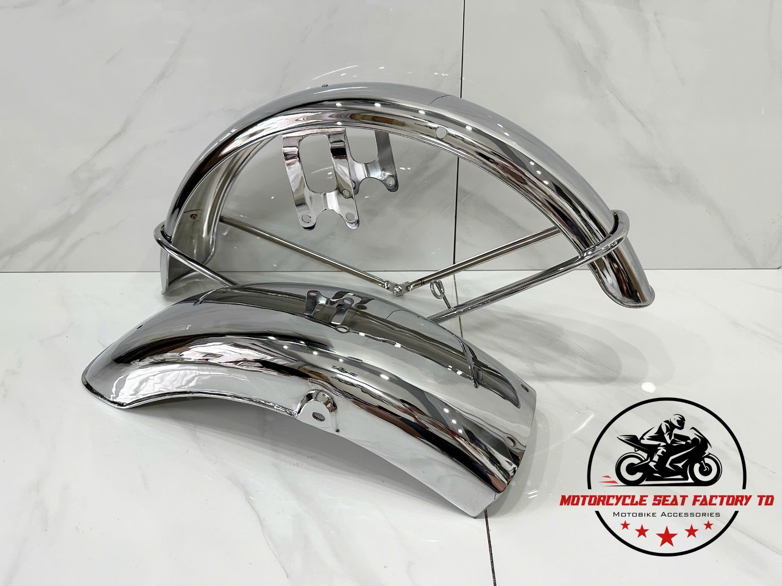 Front &Rear Fender Set for Suzuki GT750 Chrome 53100-31702 Rep 63113-31000.72-77