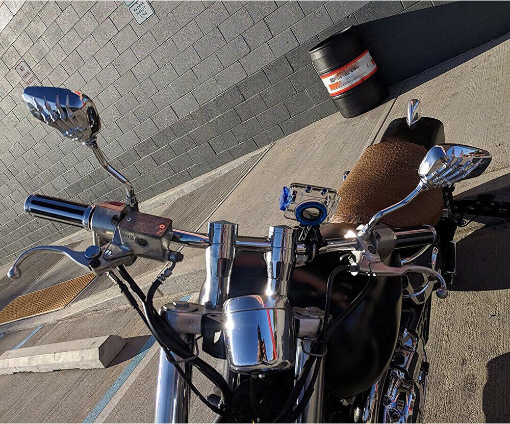 1 Pair of Motorcycle Bike Rearview Side Mirrors Skeleton Skull Hand Claw
