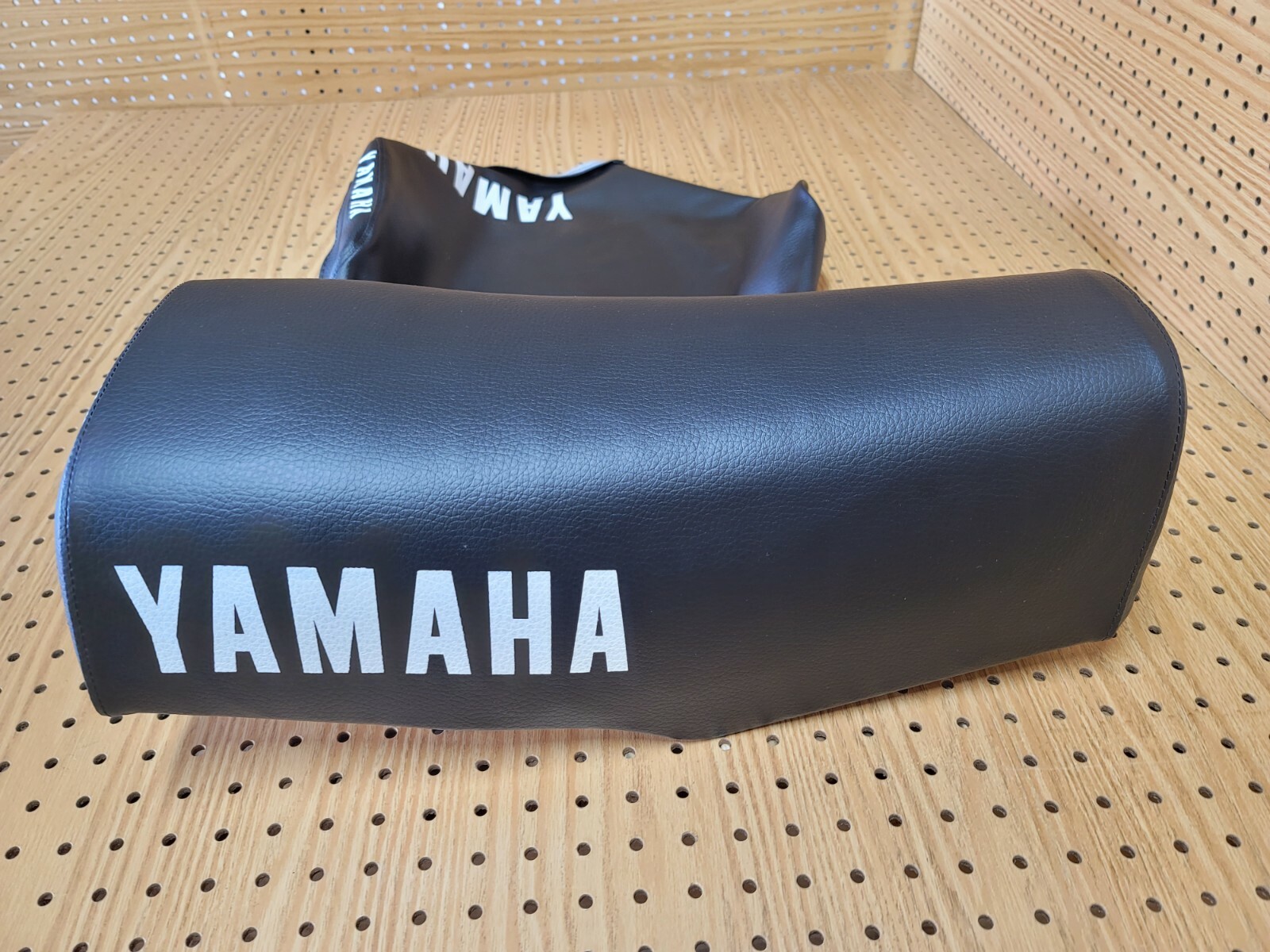 YAMAHA YZ250 F.G.H – YZ400 – YZ465 G.H SEAT COVER 1979 TO 1981 (BLACK) (Y*-67)