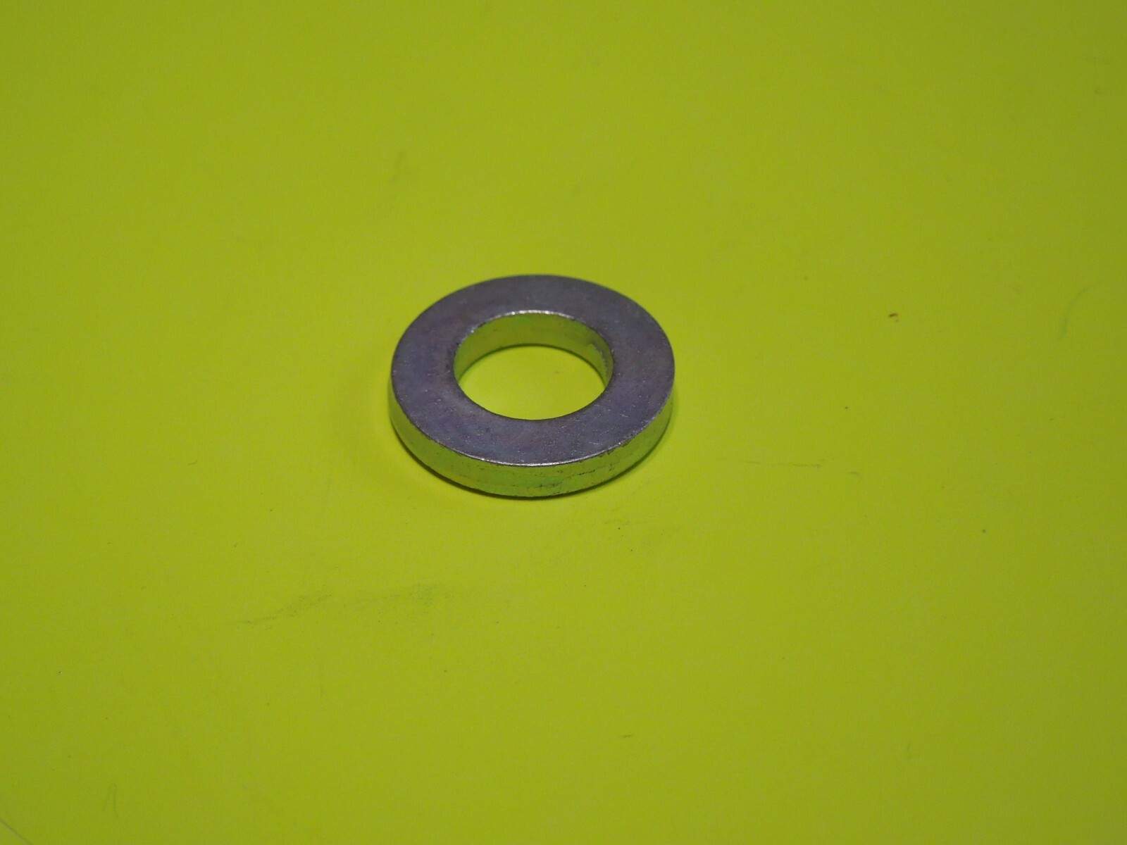 1 NOS OEM Harley Davidson 3/8″ x 3/4″ x 1/8″ Hardened Washer P/N 6532