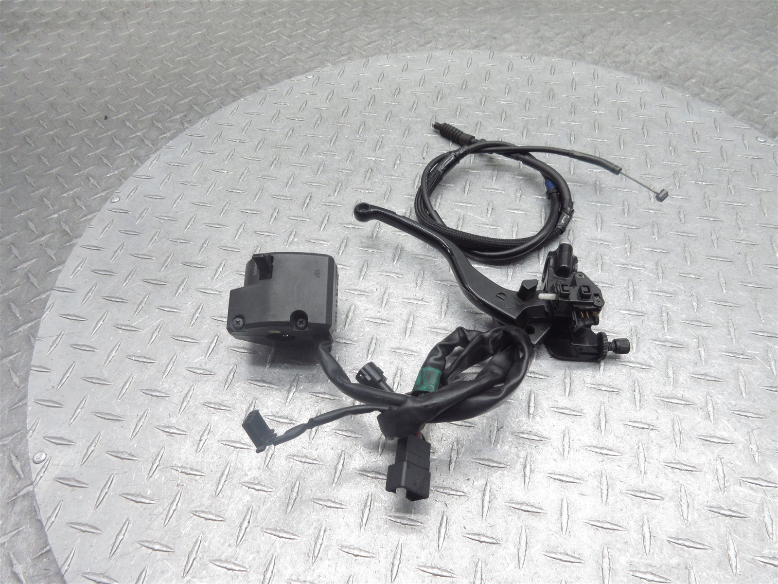 2016 13-16 Kawasaki ZX636 ZX6R Ninja 636 Left Switch Clutch Control Perch Cable