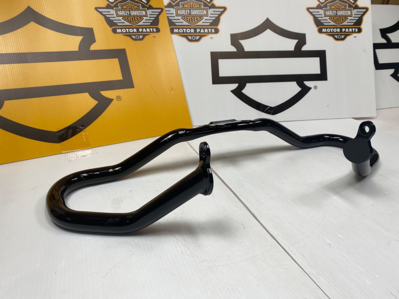15-23 OEM Harley Road Glide Chopped Engine Guard Crash Bar Fairing support